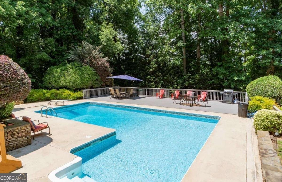 5779 Chisholm Trail Lilburn - 4