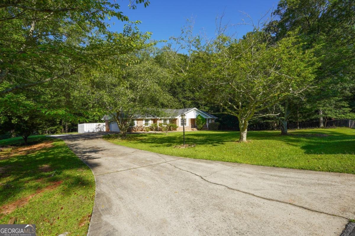 115 Brookwood Lane Fayetteville - 2
