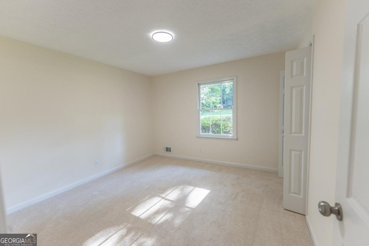 115 Brookwood Lane Fayetteville - 24
