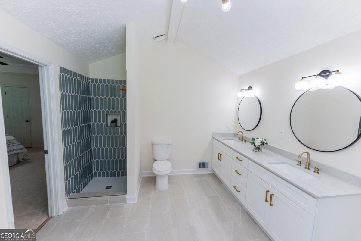 115 Brookwood Lane Fayetteville - 35