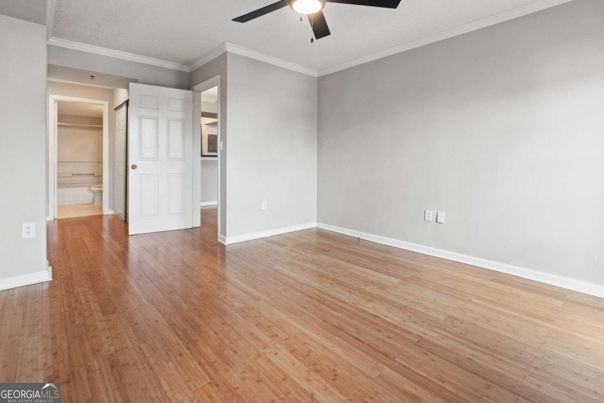 795 Hammond Drive Atlanta - 17