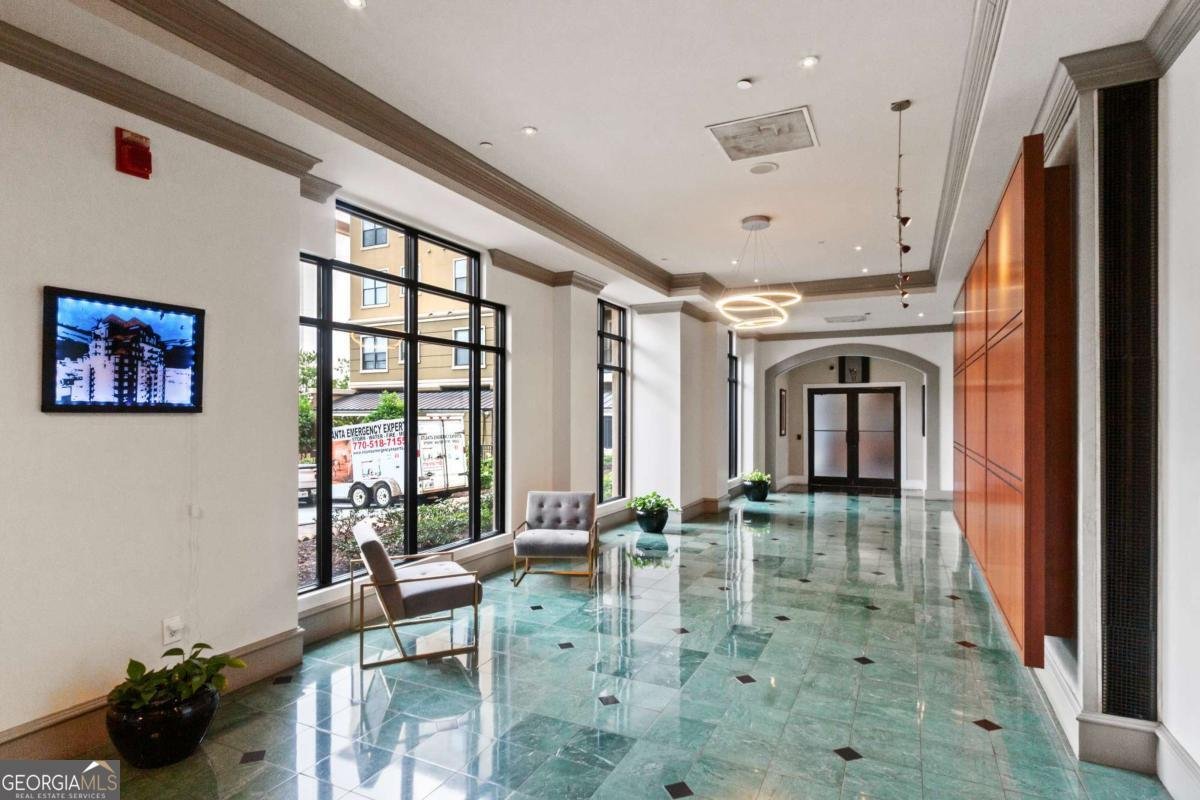 795 Hammond Drive Atlanta - 39