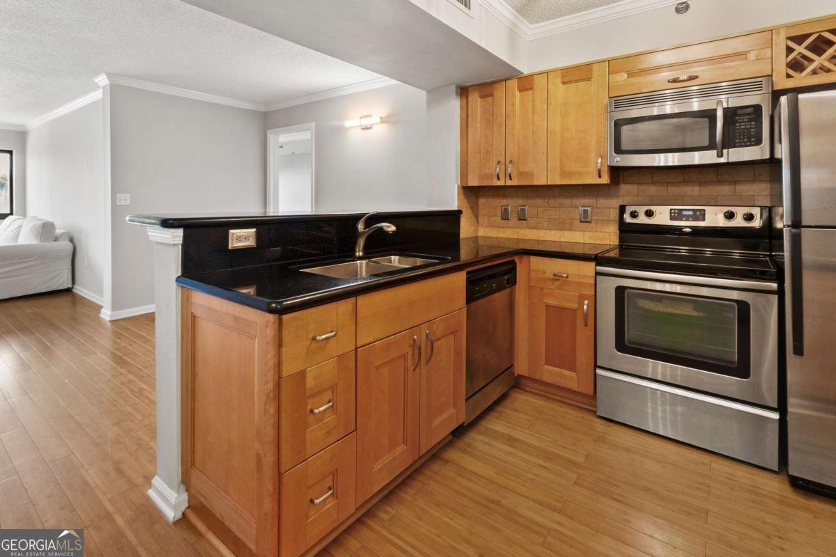 795 Hammond Drive Atlanta - 7