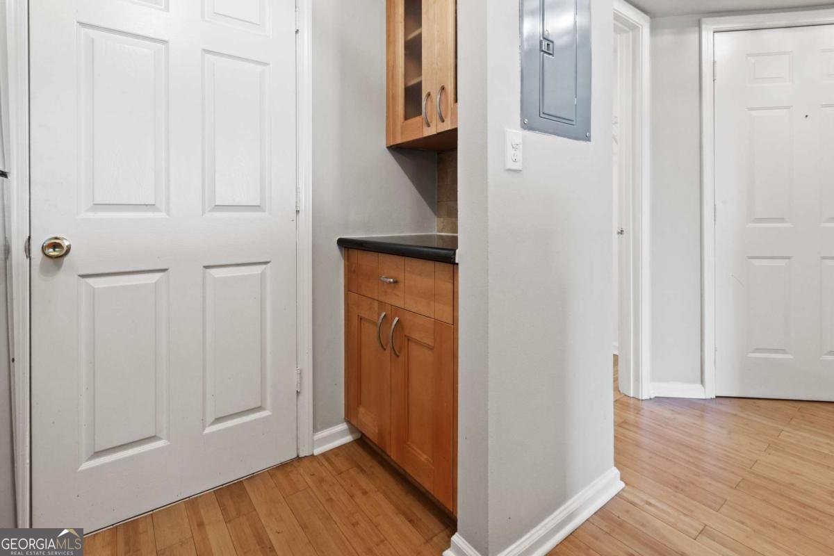 795 Hammond Drive Atlanta - 9