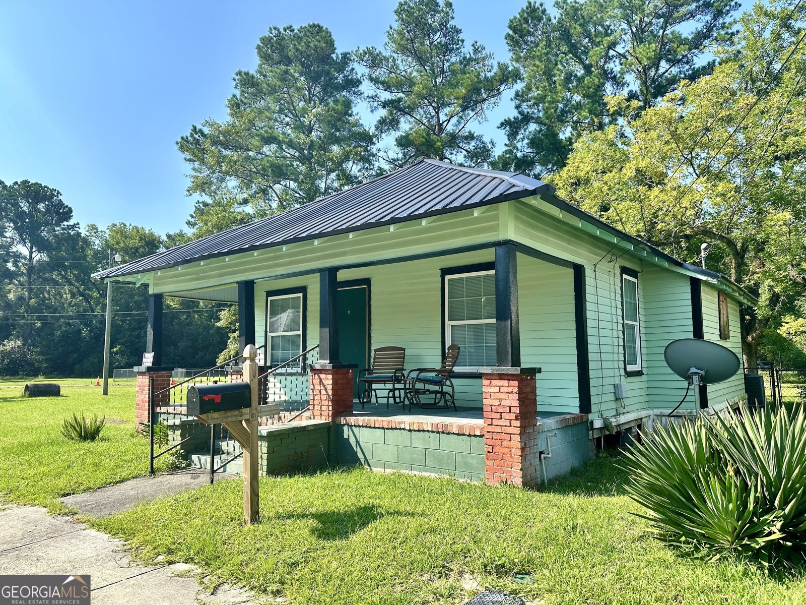 318 Glass Street Waycross - 2