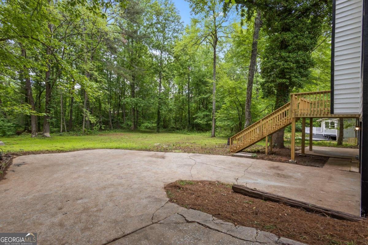 9438 Cedar Creek Place Douglasville - 27