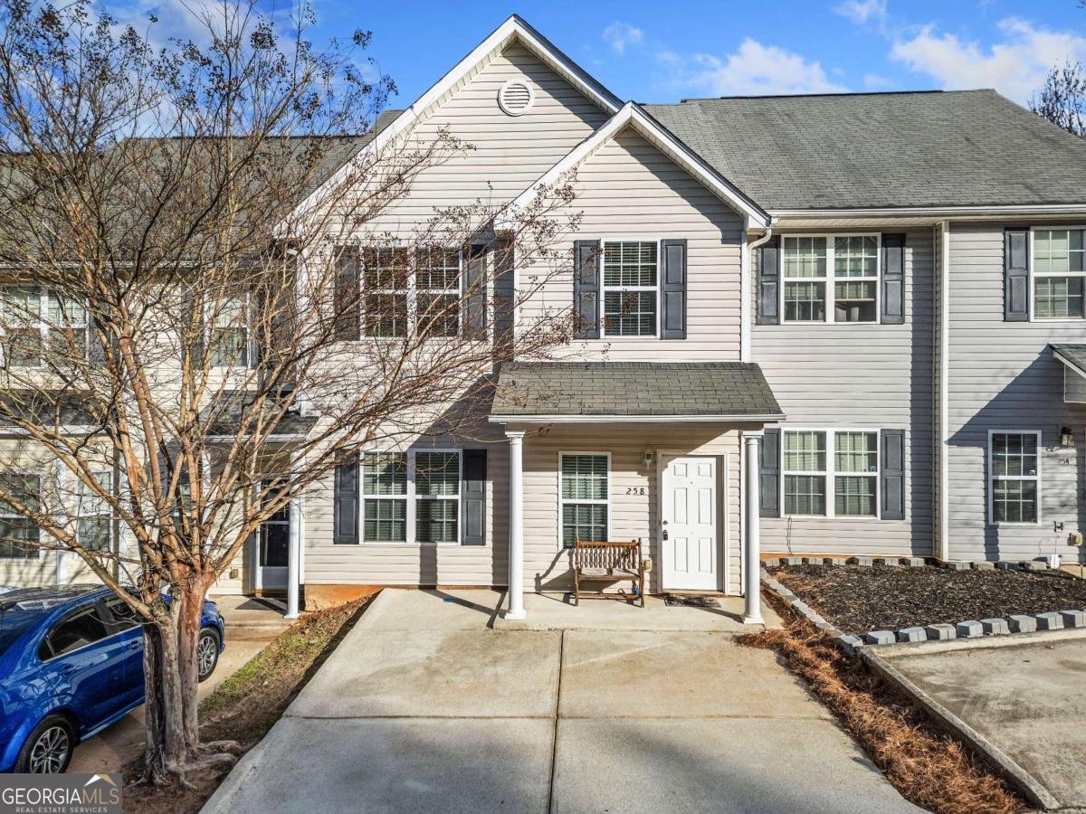 258 Venture Path Hiram - 1