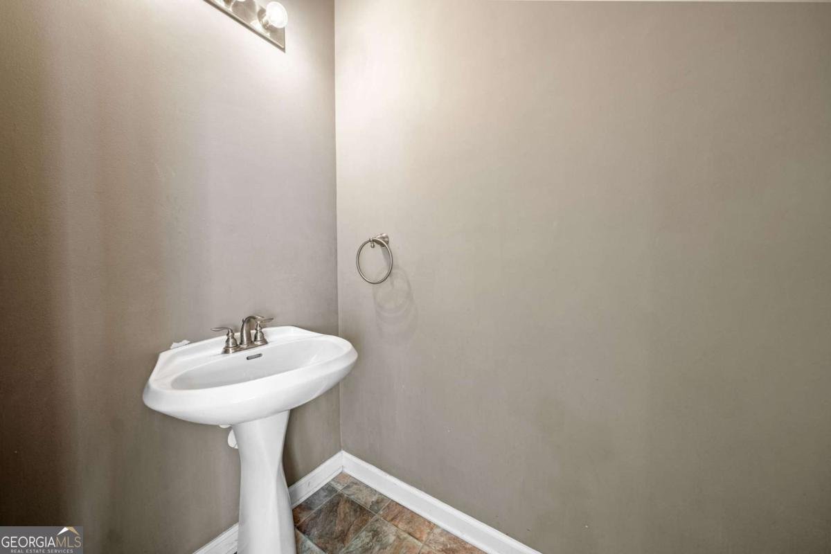 258 Venture Path Hiram - 5