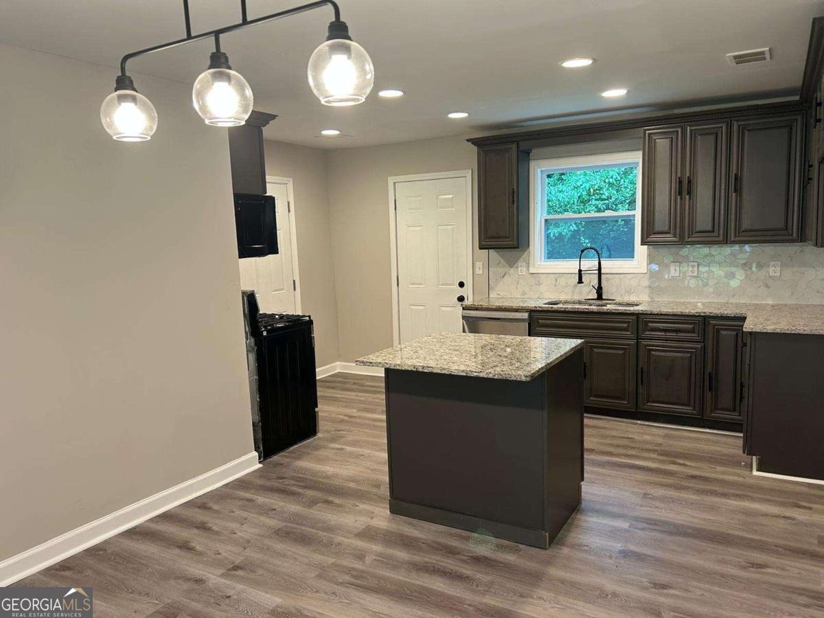 801 Hemingway Road Stone Mountain - 5