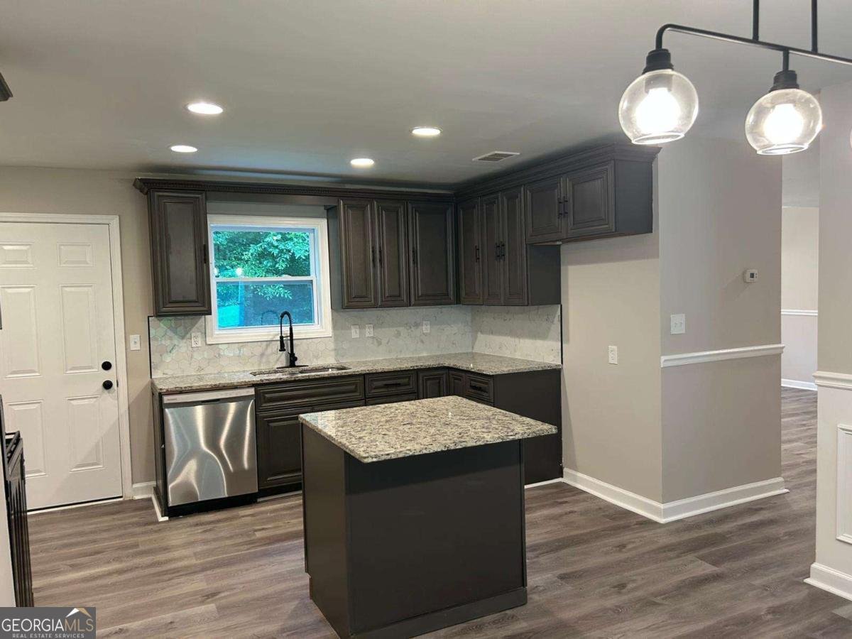 801 Hemingway Road Stone Mountain - 6