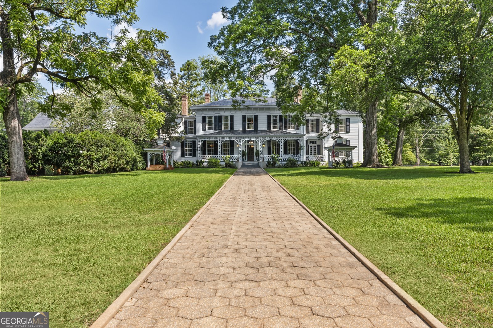 411 Old Post Road Madison - 23