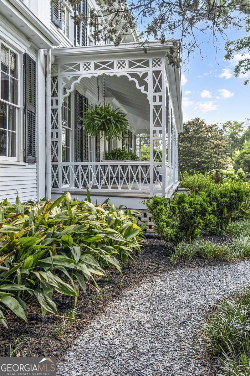 411 Old Post Road Madison - 27
