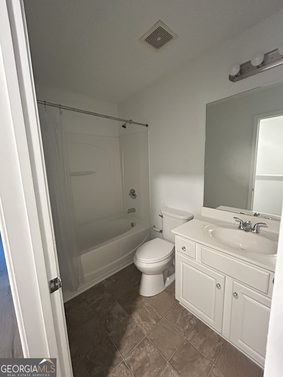 3675 UTOY Drive Atlanta - 17