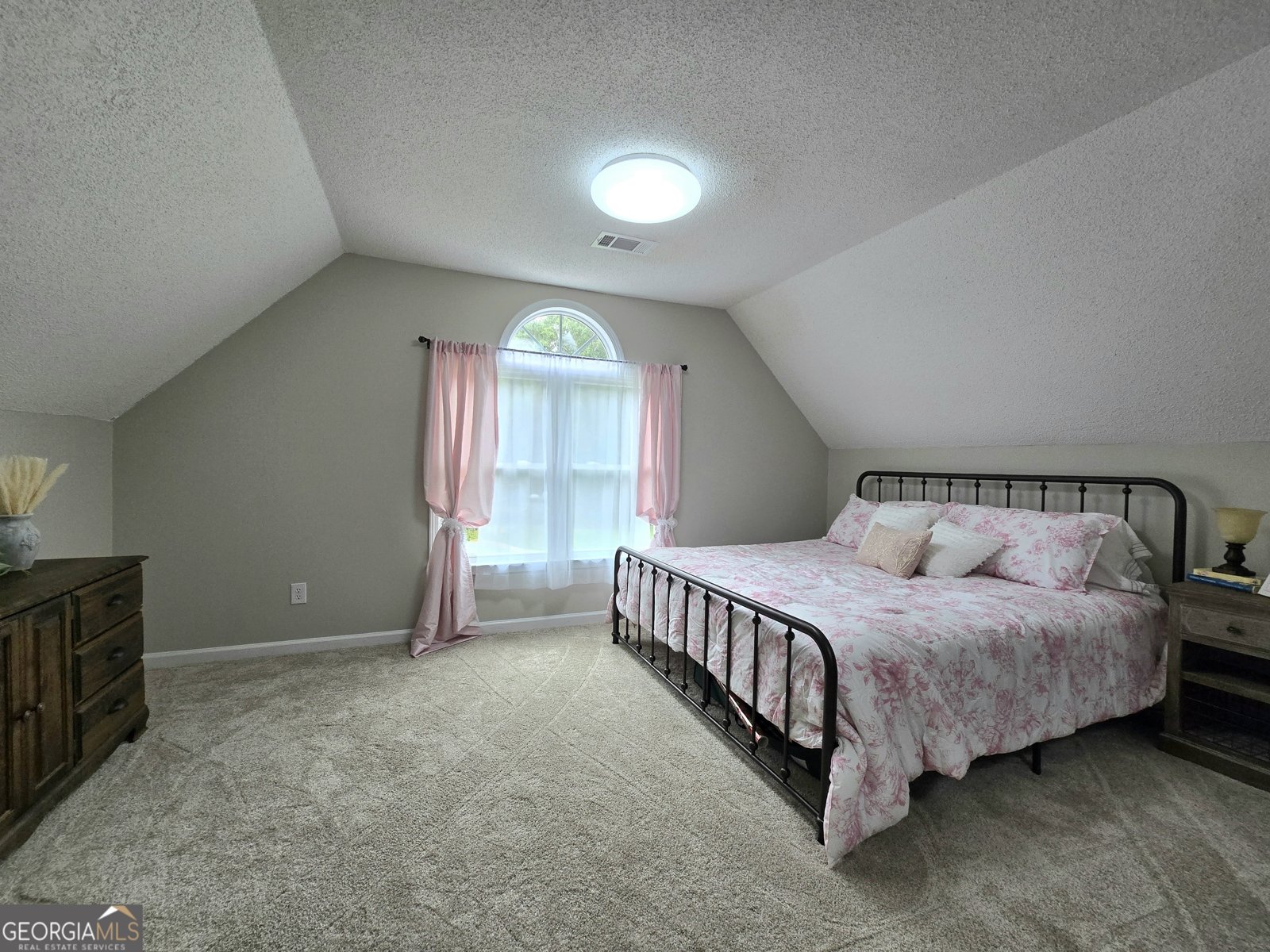 635 Ridgemont Drive Fayetteville - 17