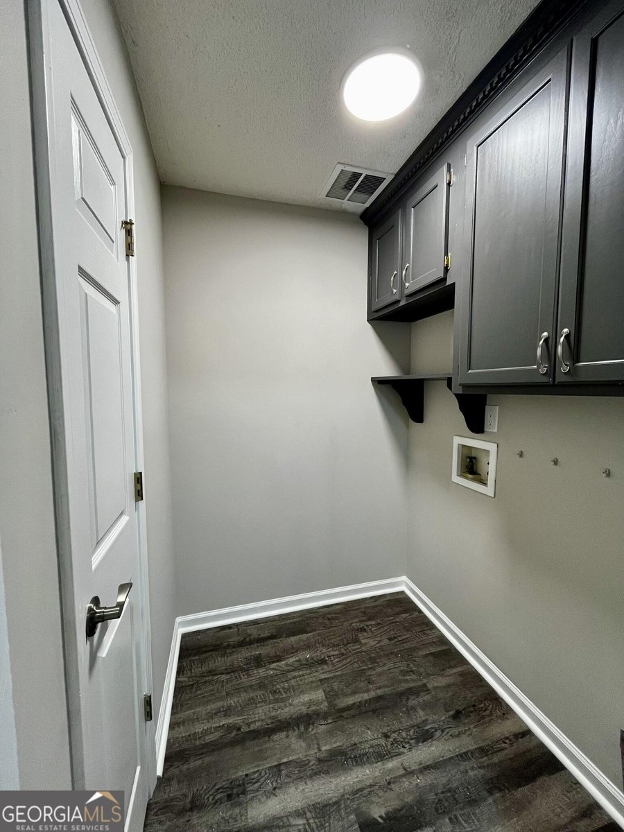 1038 Alma Drive Macon - 40