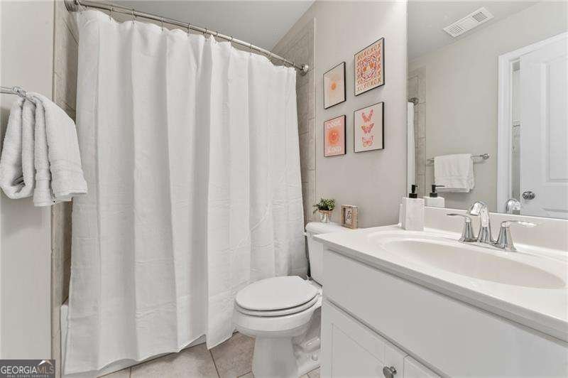 239 Lakestone Parkway Woodstock - 26