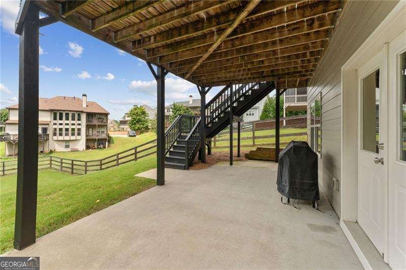 239 Lakestone Parkway Woodstock - 6