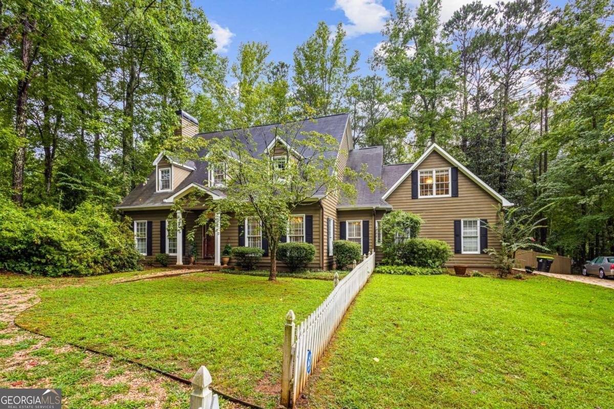 86 Lancaster Way Newnan - 1