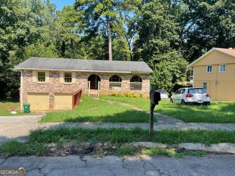 2347 Greenway Drive Decatur - 1