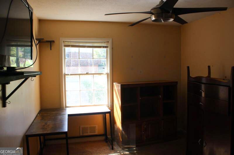 2347 Greenway Drive Decatur - 8