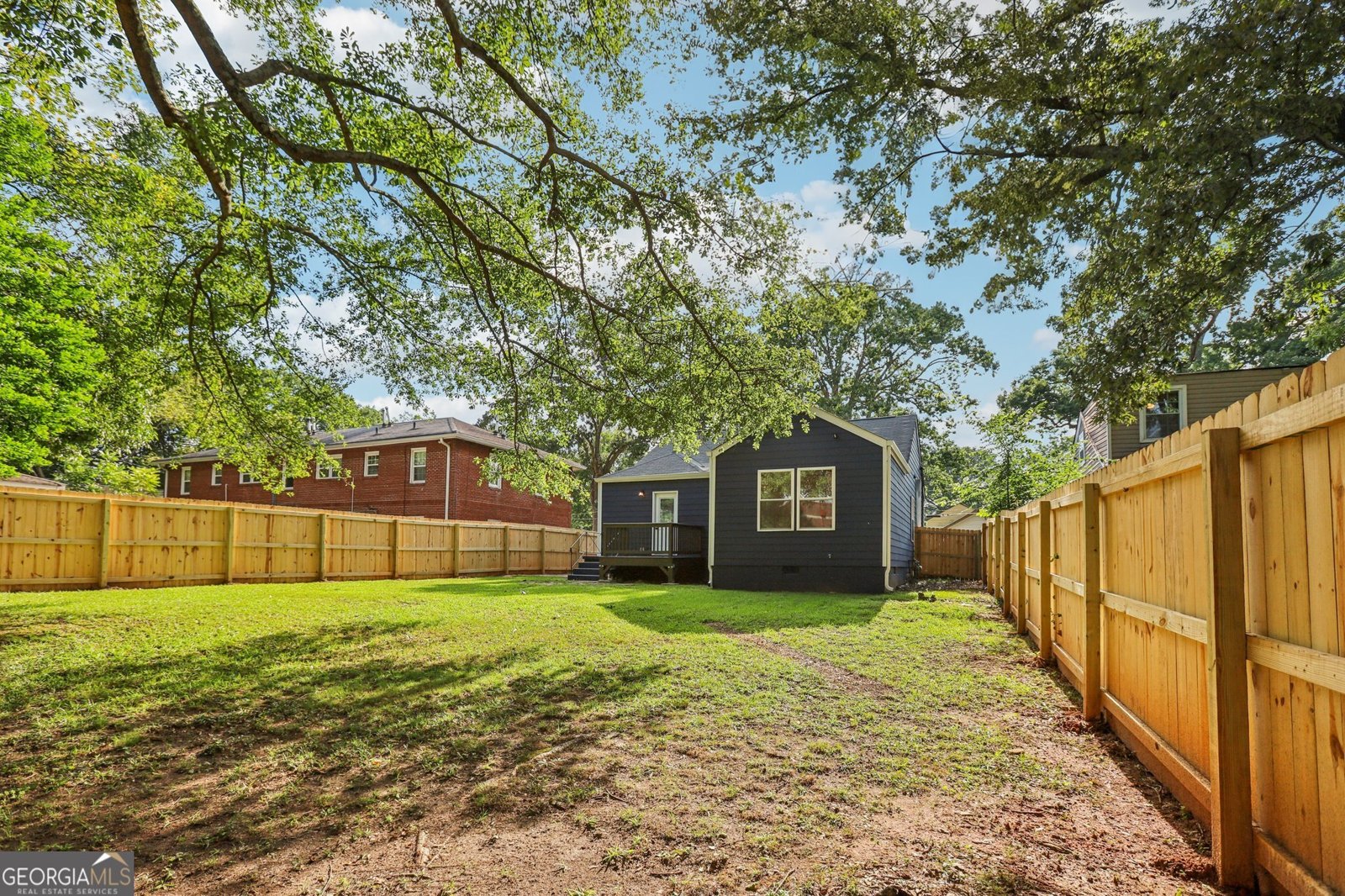 1234 Princess Avenue Atlanta - 19