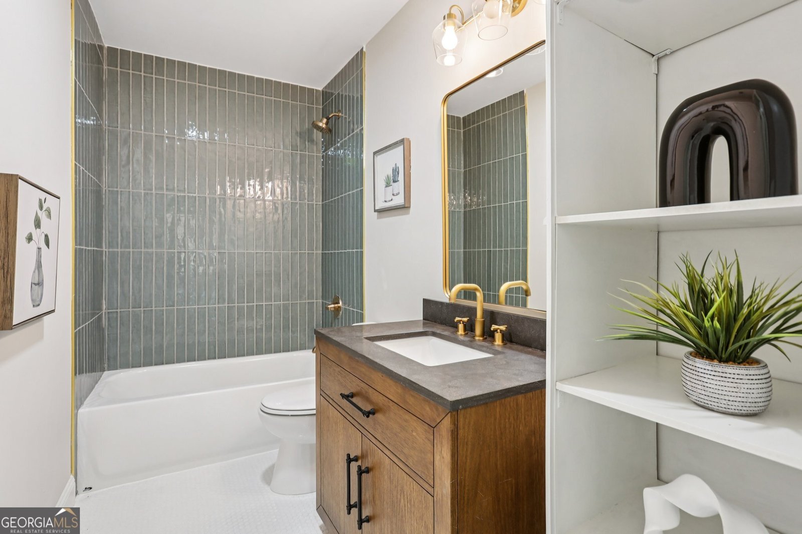 1234 Princess Avenue Atlanta - 2