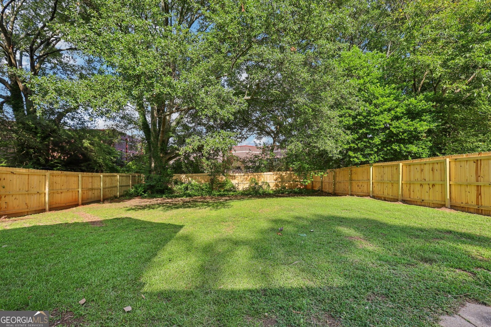 1234 Princess Avenue Atlanta - 22