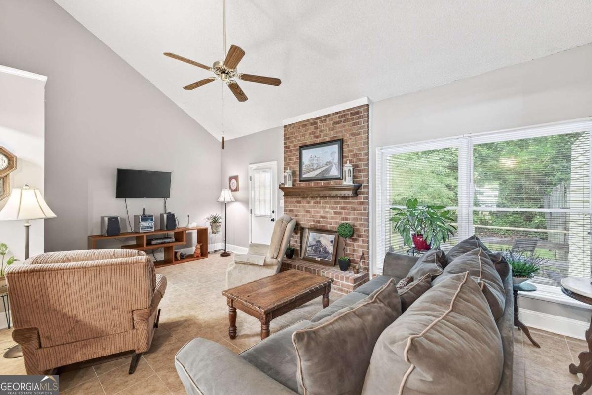 1715 Twin Brooks Drive Marietta - 4