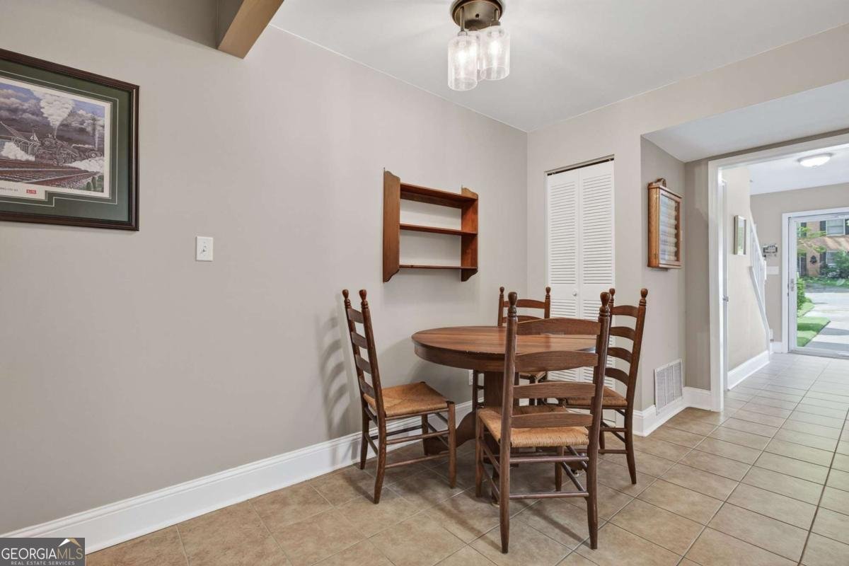 1715 Twin Brooks Drive Marietta - 7
