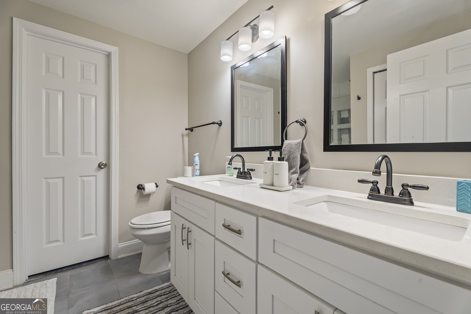 3182 Lake Avenue Atlanta - 17