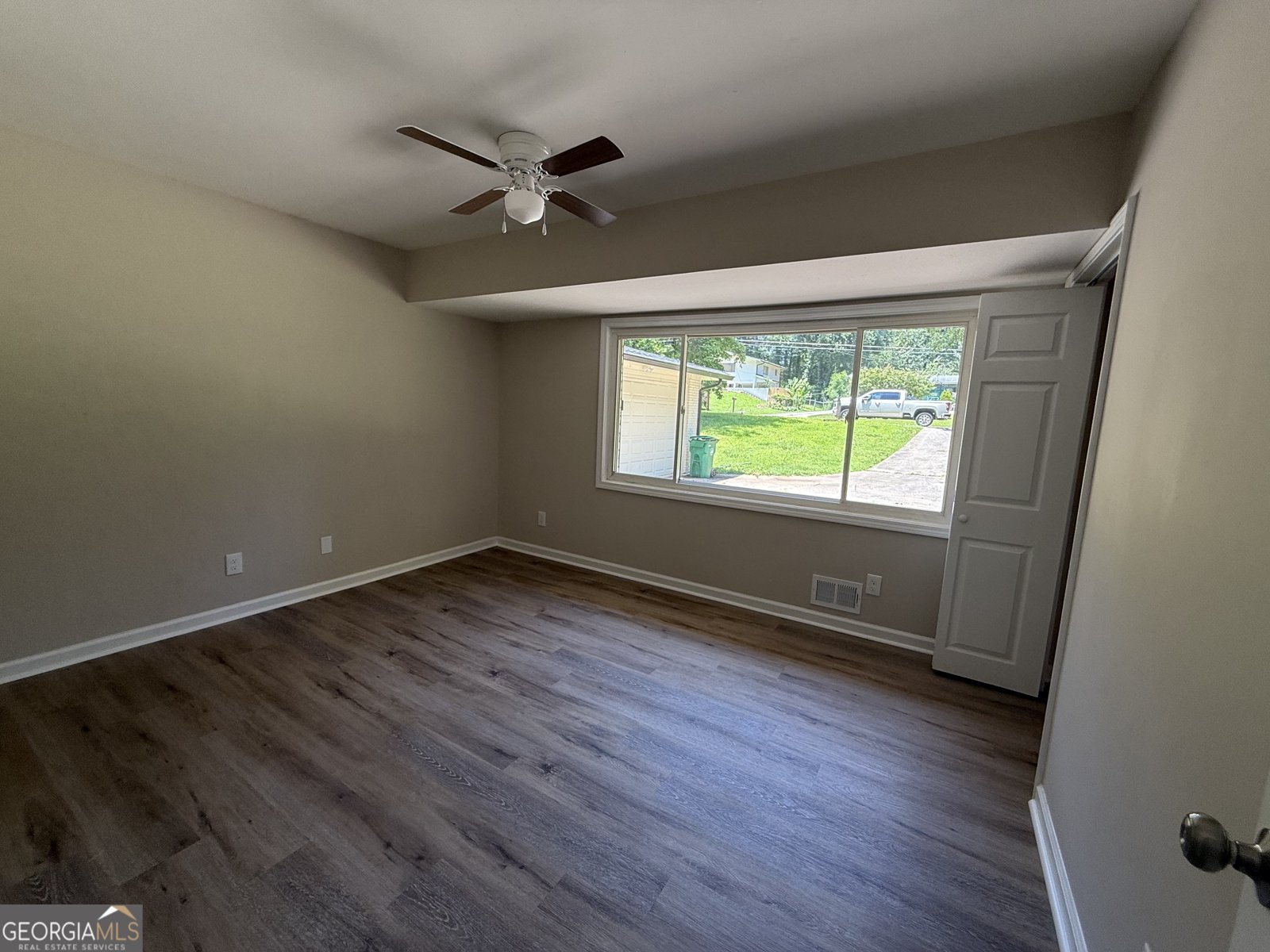 421 Safari Circle Stone Mountain - 13
