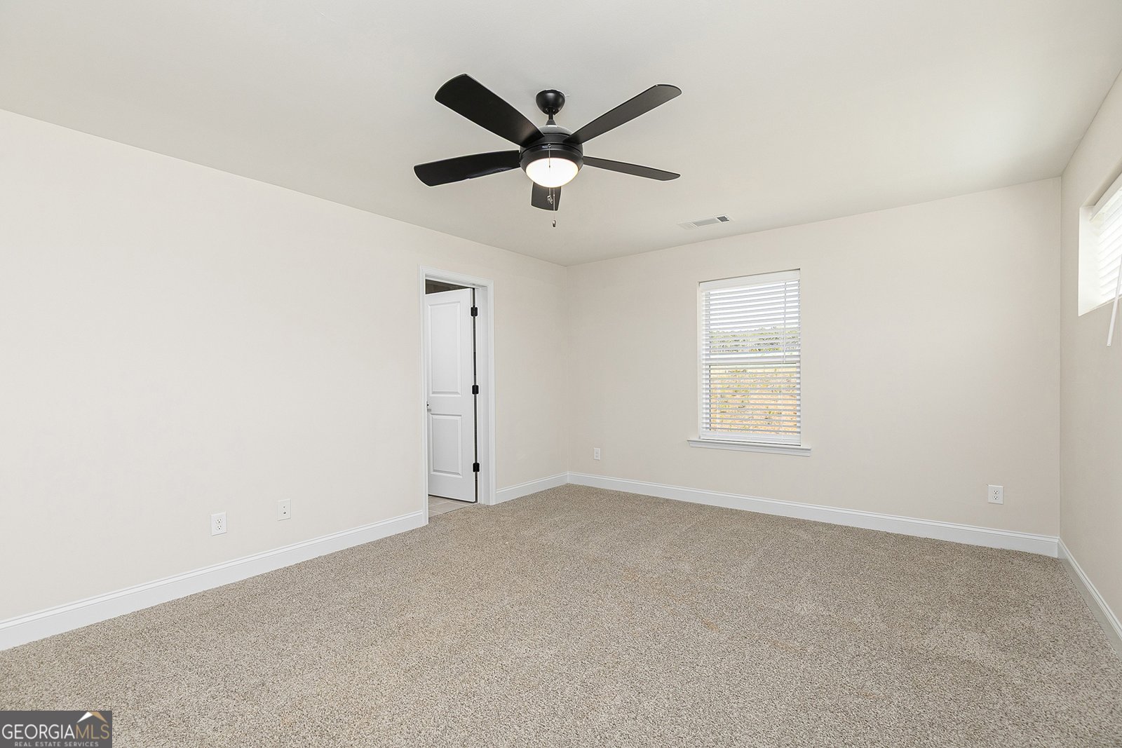 100 Cantrell Drive Dallas - 5