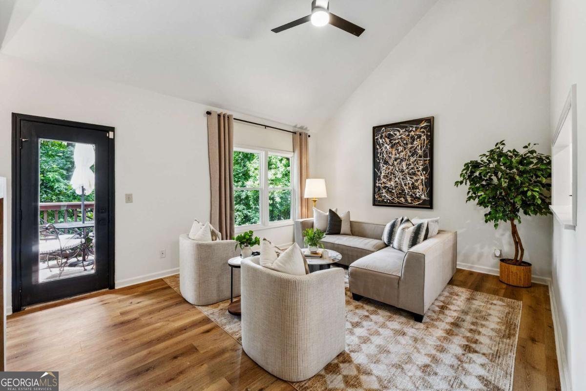 904 Ivy Green Lane Marietta - 2