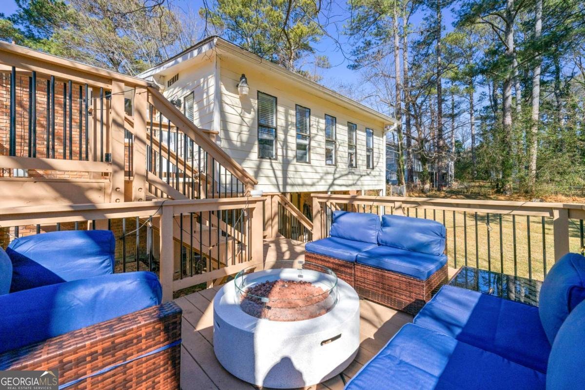 1900 Holly Springs Road Marietta - 26