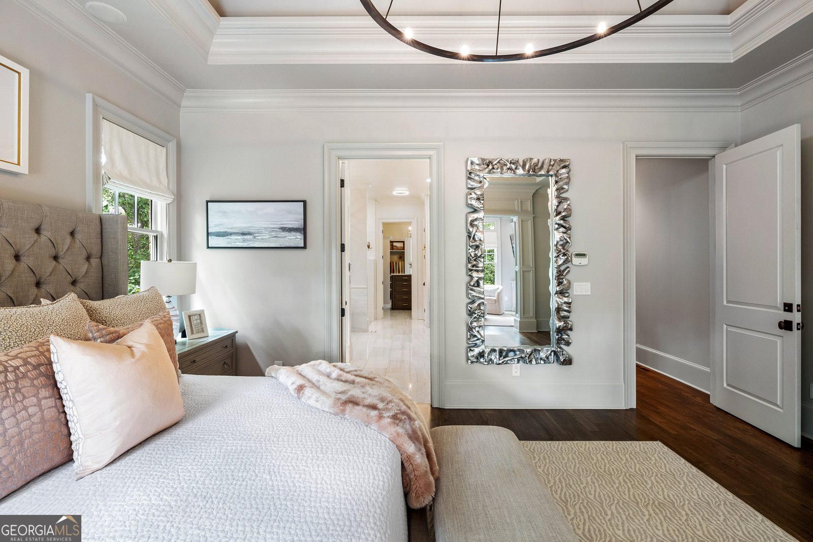 5575 Lake Island Drive Atlanta - 27