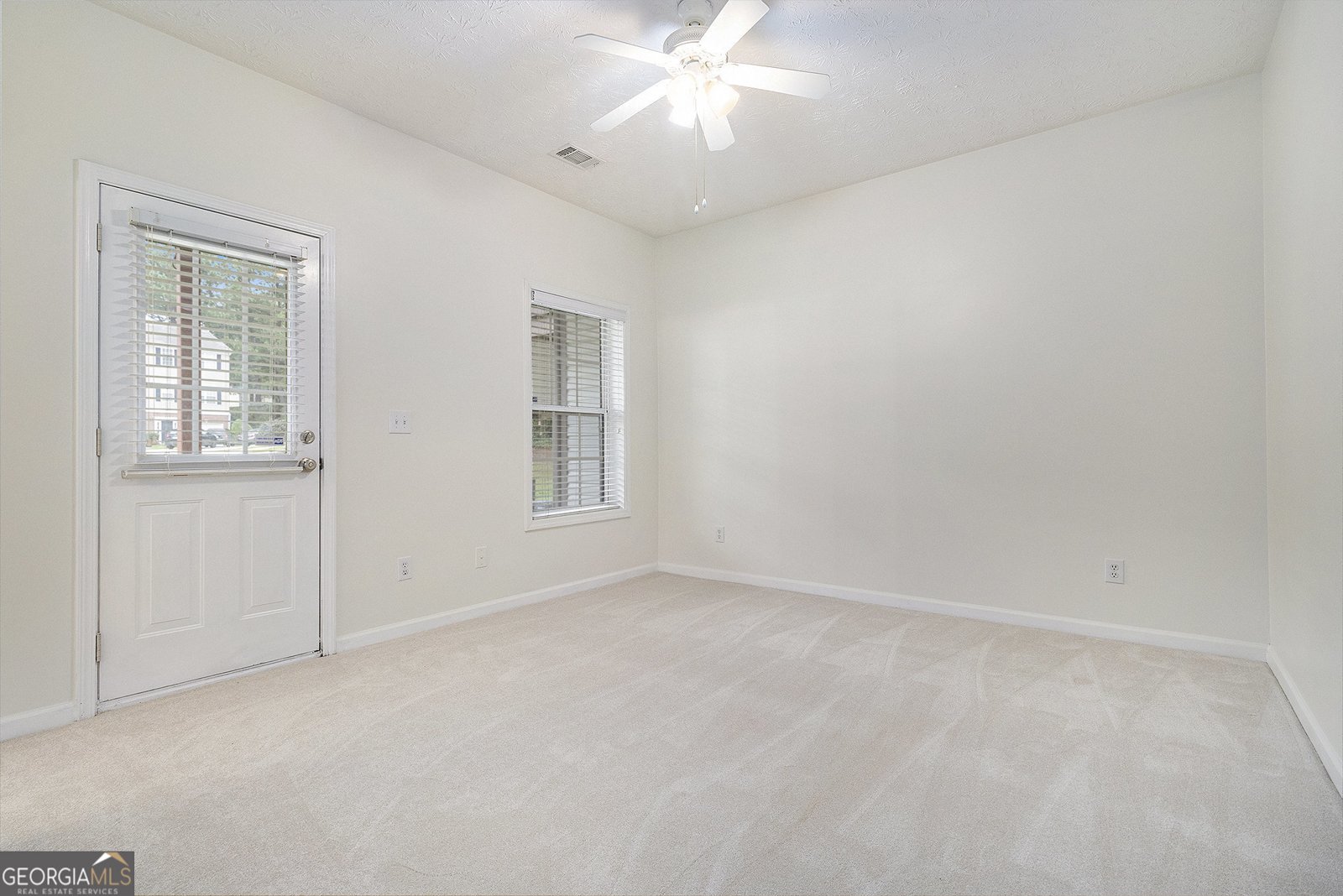 526 Lantern Wood Drive Scottdale - 11