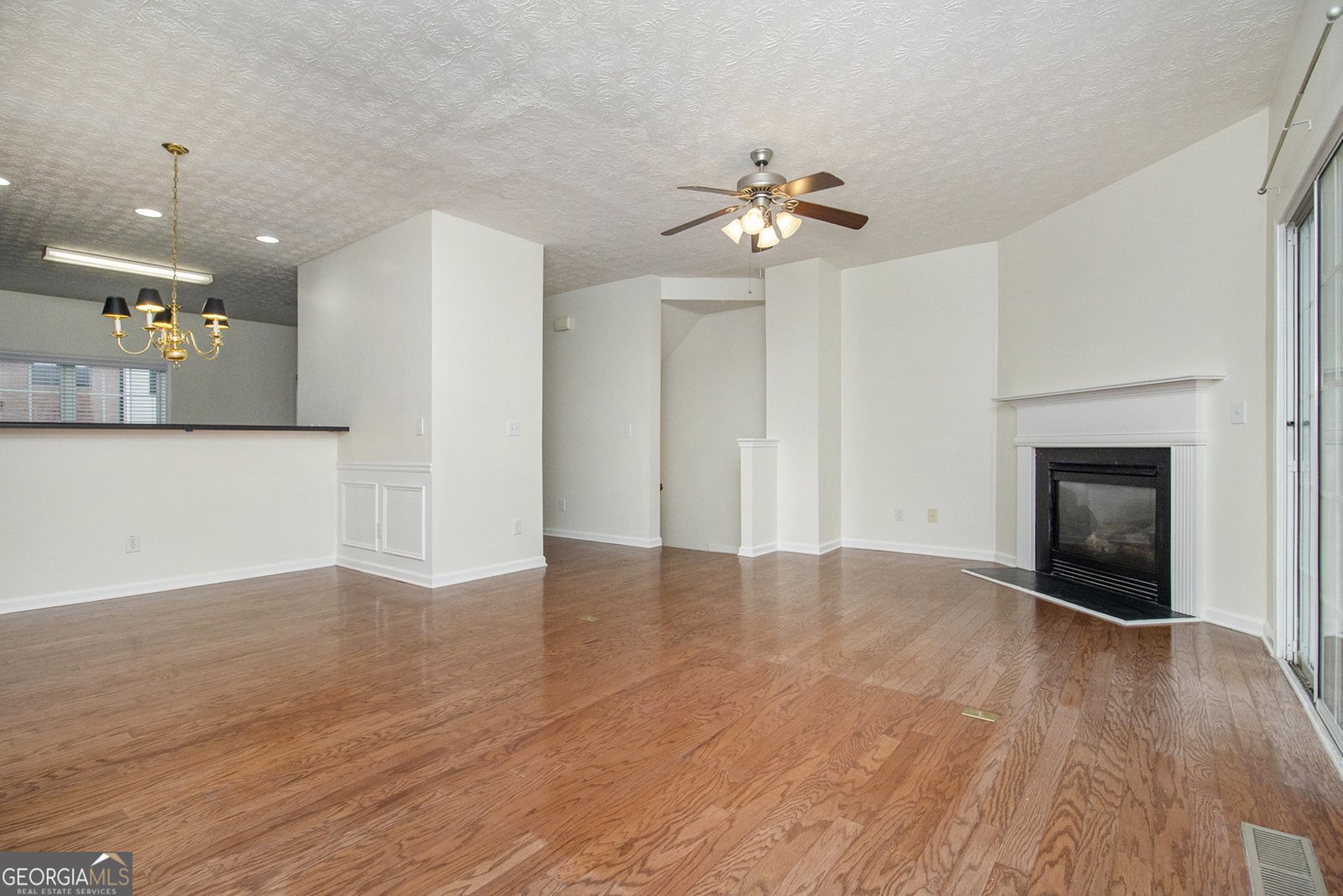 526 Lantern Wood Drive Scottdale - 20