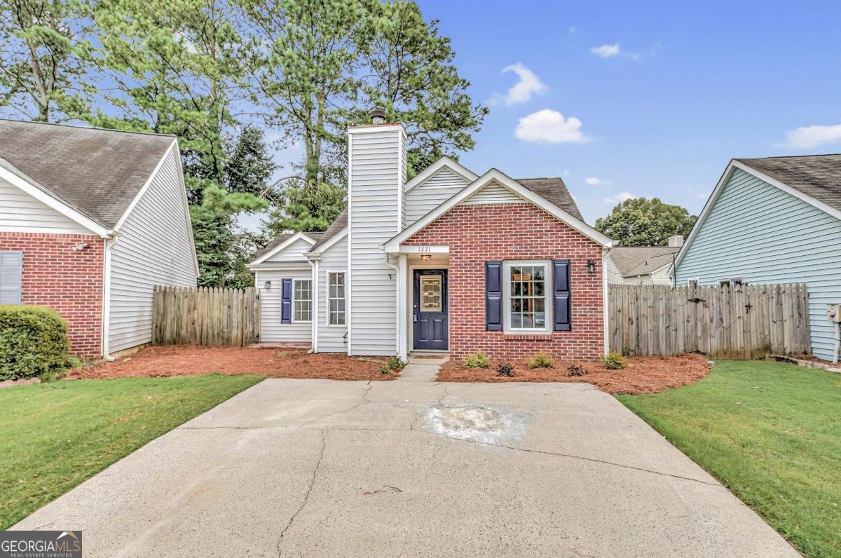 1321 Yorkshire Lane Woodstock - 3