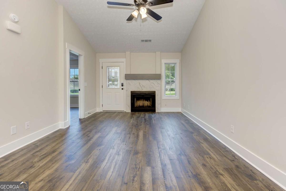 1321 Yorkshire Lane Woodstock - 9