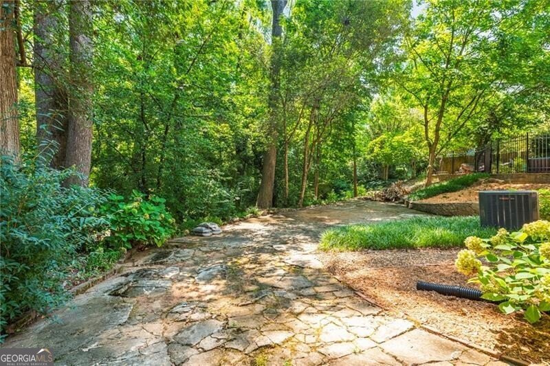 1157 Hancock Drive Atlanta - 35