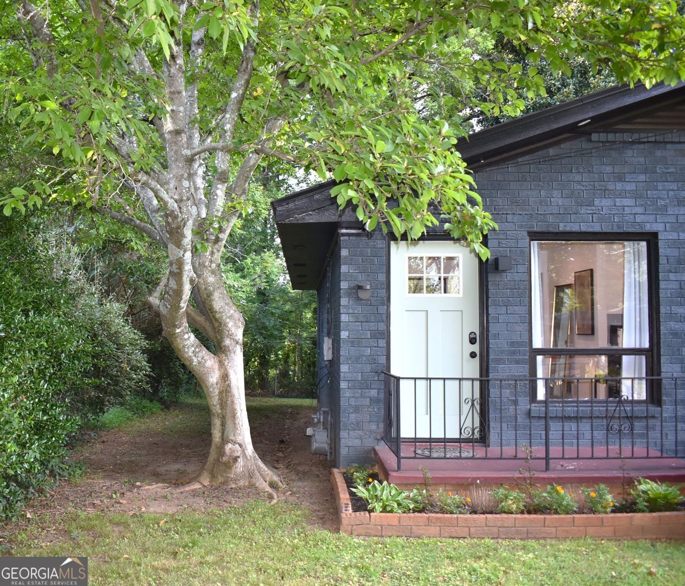 1265 Calhoun Avenue East Point - 8