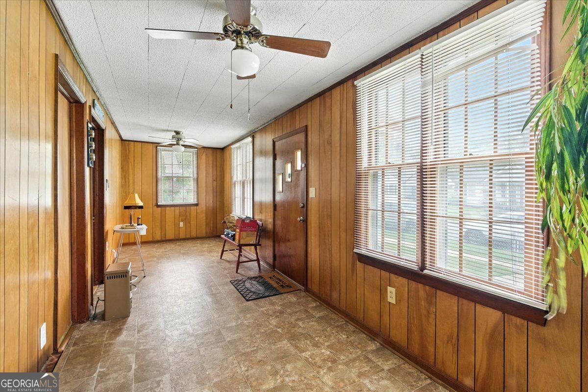 247 Litchfield Street Rockmart - 24
