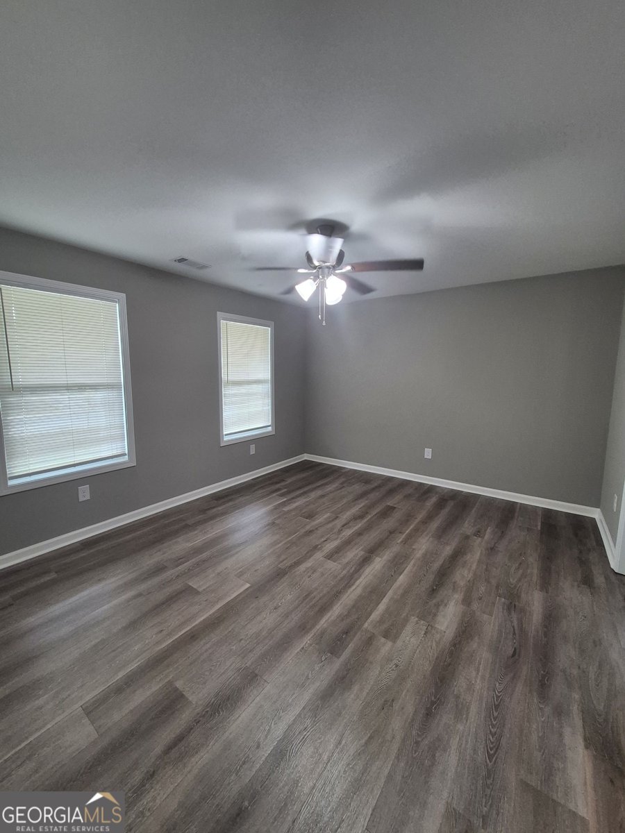 241 Charlotte Cir Statham - 11