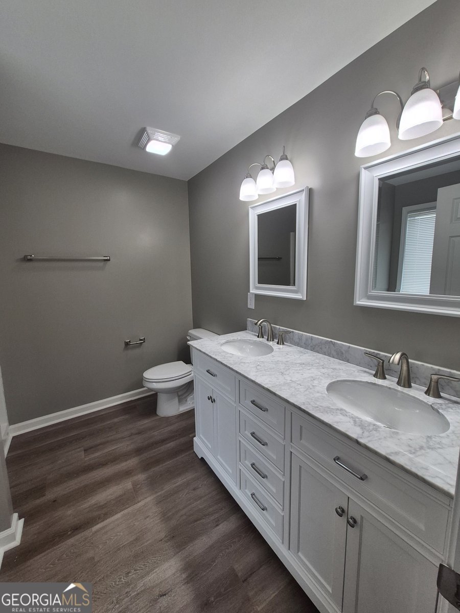 241 Charlotte Cir Statham - 12