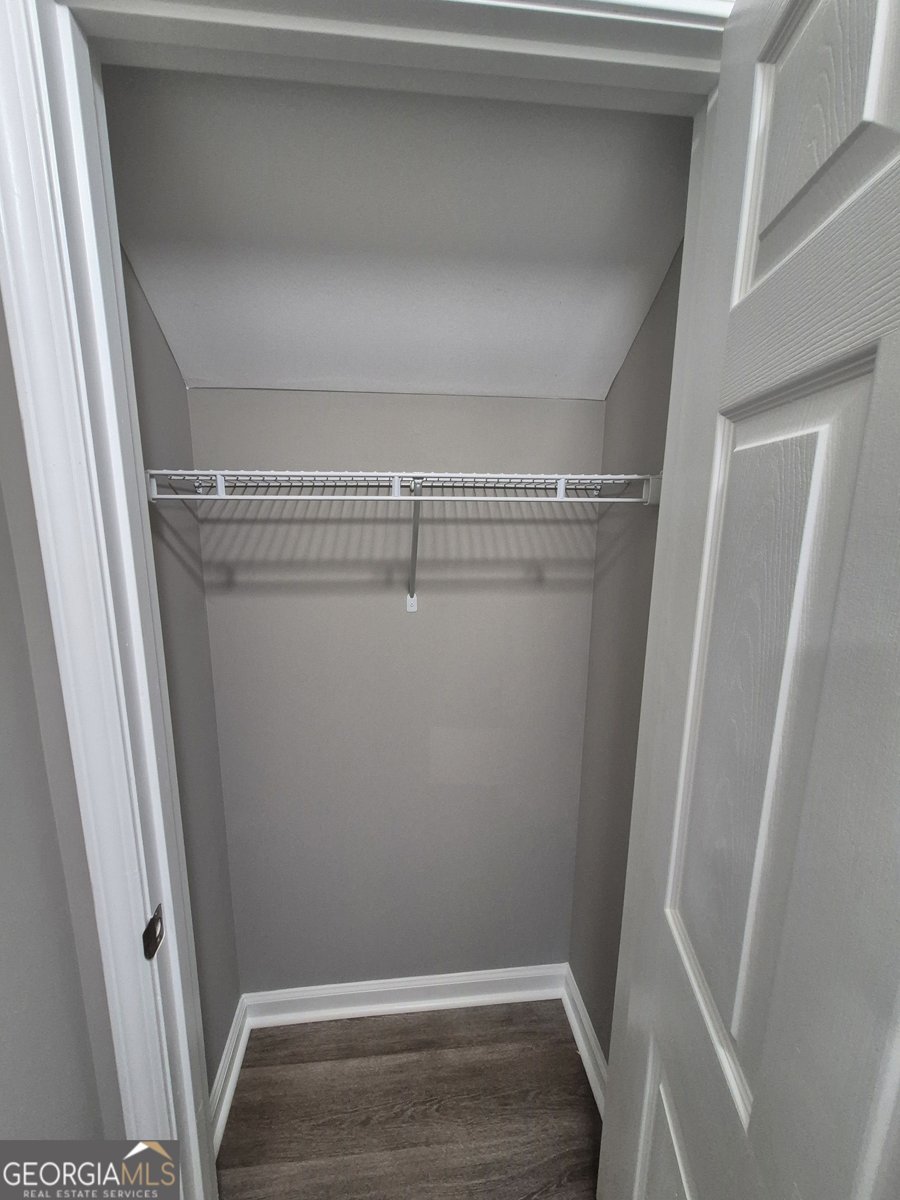 241 Charlotte Cir Statham - 4