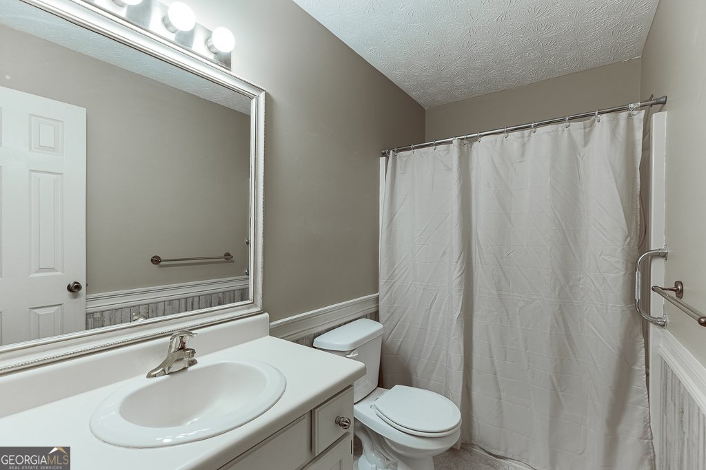 4442 Hidden Oaks Drive Flowery Branch - 2
