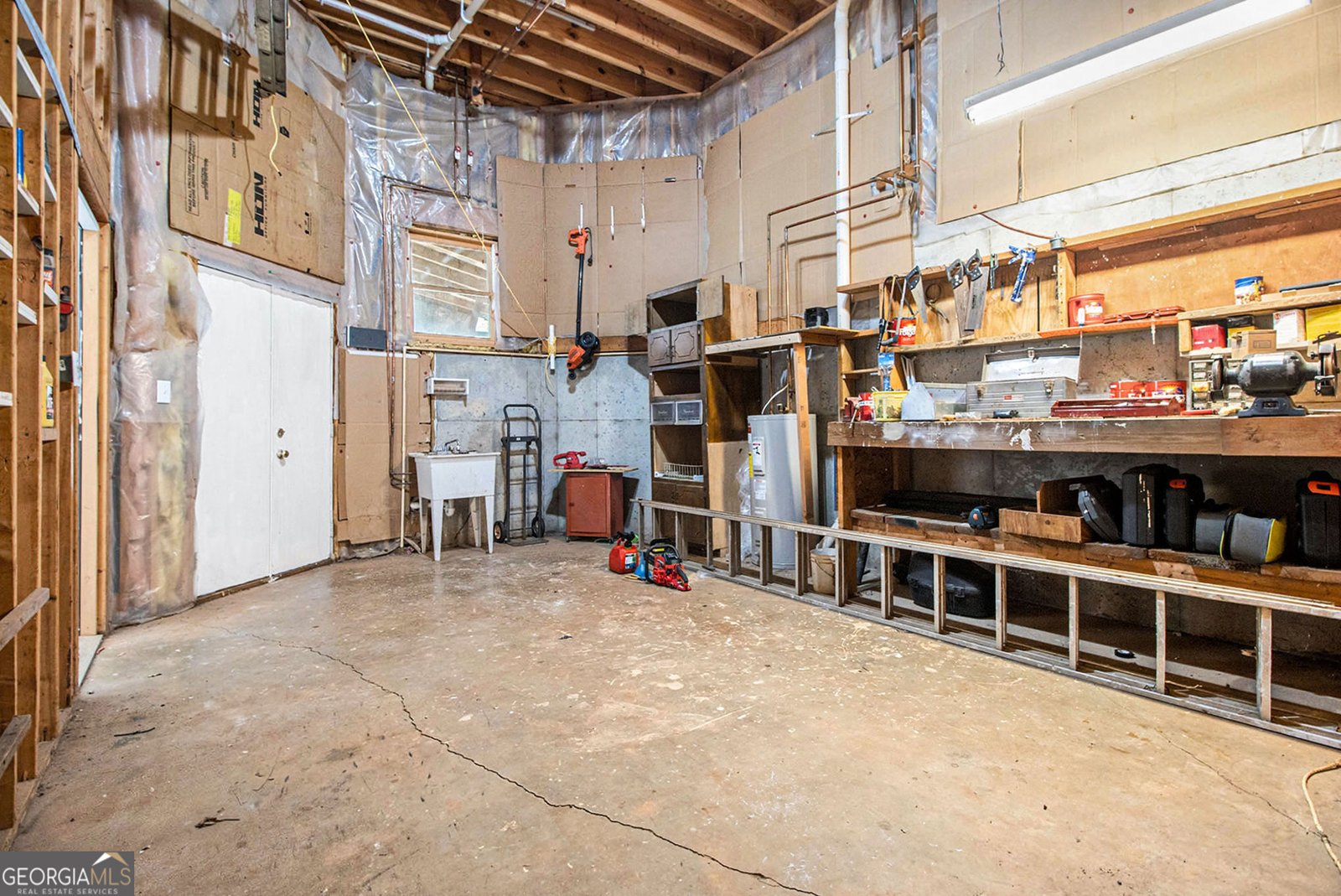 12328 Edgewater Drive Hampton - 44
