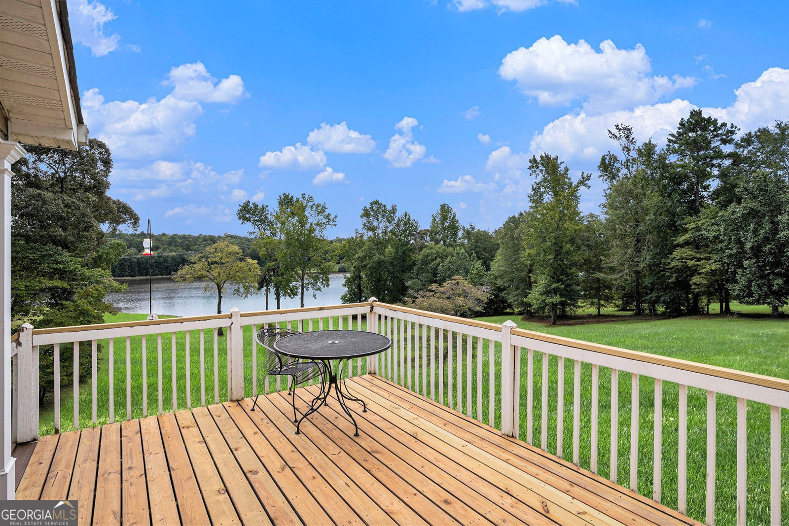 12328 Edgewater Drive Hampton - 46
