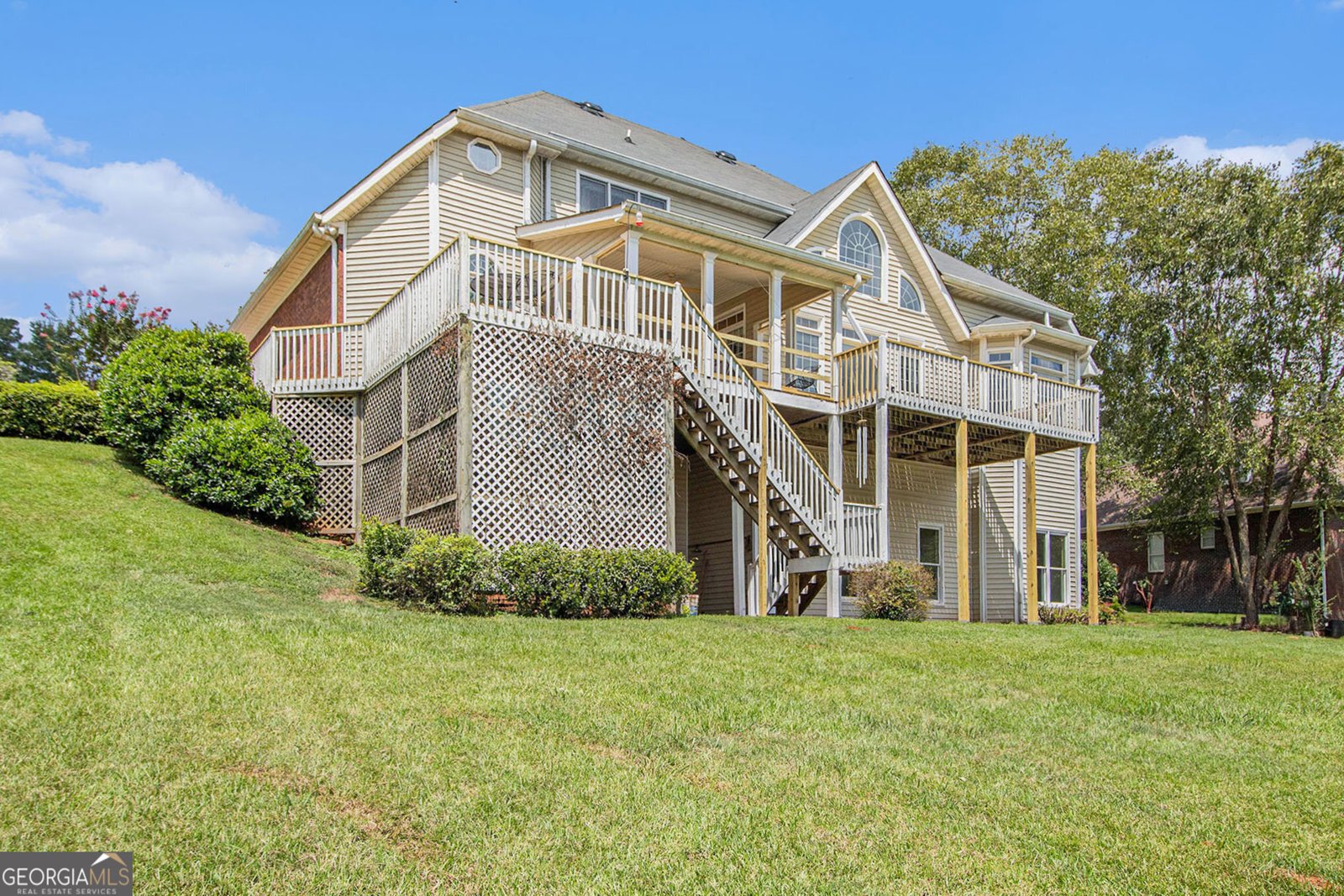 12328 Edgewater Drive Hampton - 48
