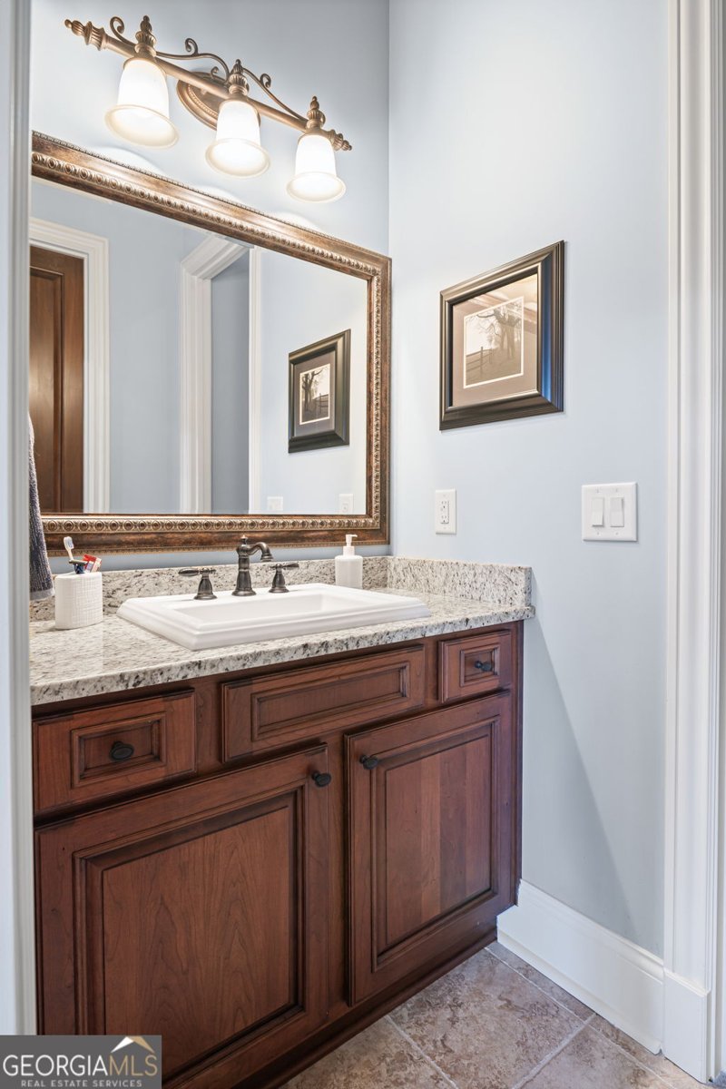 833 Hines Road Moreland - 26
